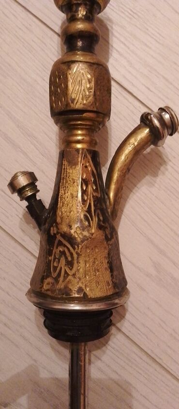 Qəlyan, vayp və aksesuarları: Qədim qəlyan aparatı tam işlək vəziyyətdə Üzərindəki naxışlar əl işi -da lalafo.az — 3 Qəlyan, vayp və aksesuarları: Qədim qəlyan aparatı tam işlək vəziyyətdə Üzərindəki naxışlar əl işi — 3