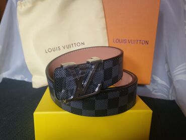 Kaiševi: Muški, Louis Vuitton, Materijal: Koža — 2