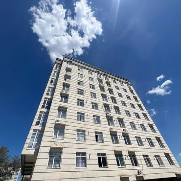 алай гостиница: 2 бөлмө, 71 кв. м, Элитка, 6 кабат, ПСО (өзү оңдоп түзөтүп бүтүү үчүн)