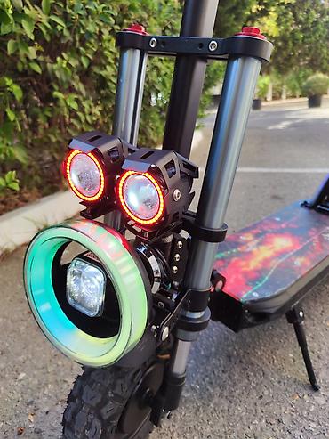 Yeni Elektrik samokat 11", > 1000 Vt, > 45 km/s, Ünvandan götürmə