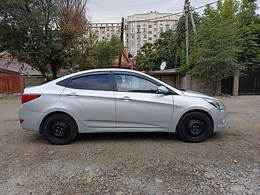 стутер: Hyundai Solaris: 2014 г., 1.6 л, Автомат, Бензин — 1