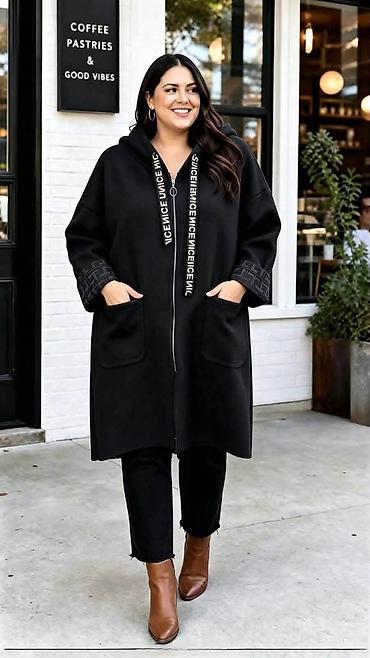 Kaputi: ✨️BIG SIZE MODEL ✨️
Vel: XL XXL XXXL XXXXL
Cena: 3500 dinara — 2