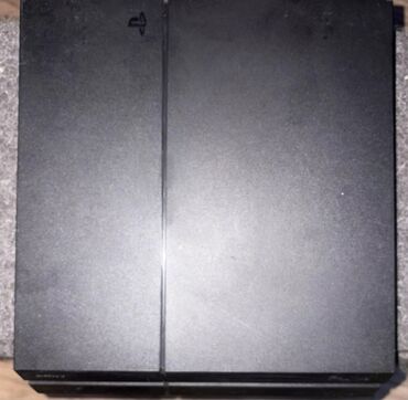 PS4 (Sony Playstation 4): Playstation 4 6.72 proshivkaya gedən 350 azn problemsiz