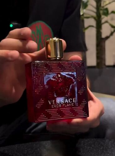 payiz kurtkalari kisi: Versace Flame premium klass original ilə birə bir qoxu və qablaşma