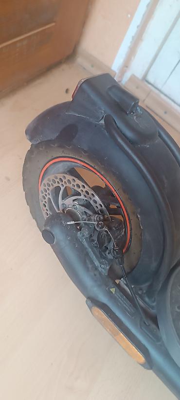 sonar za ribu: Električni trotinet NAVEE N65– gradski model sa ekranom i kočionim — 4