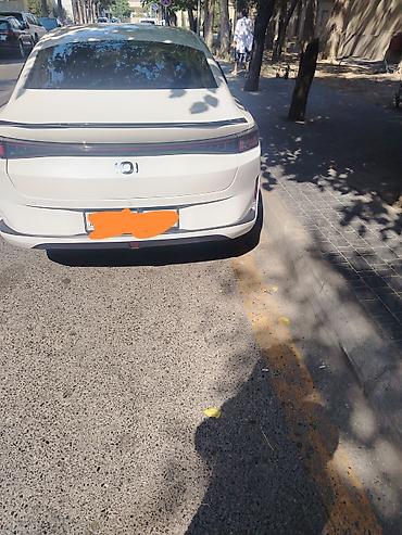 ucuz elektrikli avtomobil: Changan Qiyuan A05: 1.5 l | 2025 il 35 km Sedan — 4