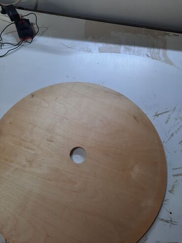 флипчарты алюминиевая двусторонние: Круглая заготовка из фанеры - Материал: шлифованная многослойная