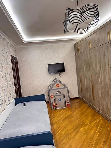 Mebel: Oğlan və qız üçün, İşlənmiş, 2 təknəfərlik çarpayı — 1