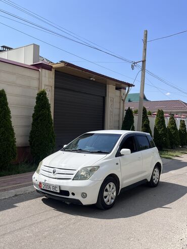 купить двигатель опель вектра а 1.6: Toyota ist: 2003 г., 1.3 л, Автомат, Бензин