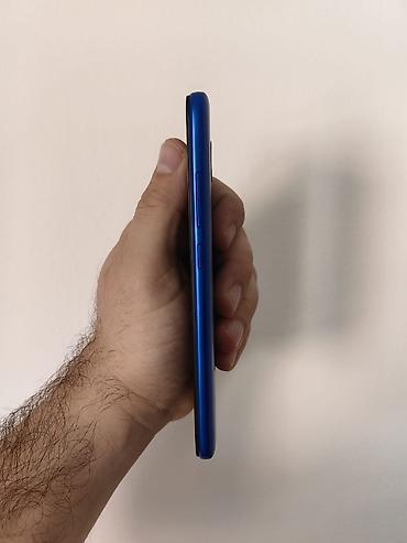 Xiaomi Redmi 8a dual sim sim free, sa 2/32 gb memorije. Ok očuvan i