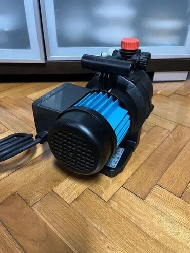 Sredstva za navodnjavanje: *** SUPER AKCIJA *** #2151 Baštenska pumpa GARDENA; Typ 3000/4 Jet; — 8