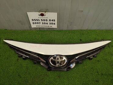 Бамперы и комплектующие: Решетка радиатора Toyota Camry XV75 2020