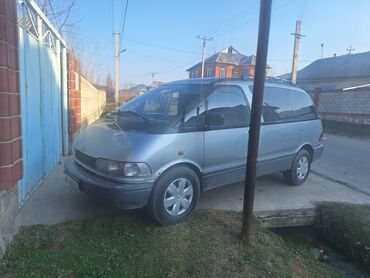 машына тайота камри: Toyota Previa: 1993 г., 2.4 л, Механика, Бензин, Вэн/Минивэн