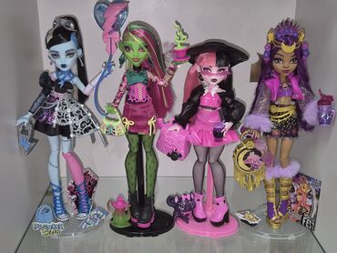 куклы лол в баку: Hər kukla 50 manat, Monster High kuklalar g3 Bütün kukla aksesuarları