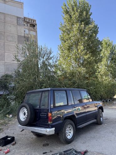 спада степ: Isuzu Trooper: 1985 г., 2.3 л, Механика, Бензин, Внедорожник