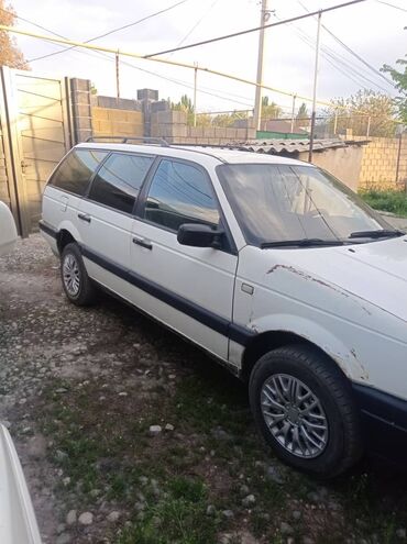 соко плук: Volkswagen Passat: 1991 г., 1.8 л, Механика, Бензин, Универсал