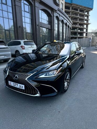 дом на калесах: Lexusв ES 300h • 2018 г. (Гибрид) 🇰🇷 Привезён из Кореи, состояние