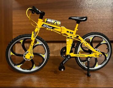 CD, DVD disklər və kassetlər: Velosiped aksesuarı satılır.Təzədir.Çeşidlər var.Real alıcılar əlaqə