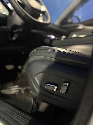 Weltmeister: Weltmeister 2021 г., 70000 км, Передний, В наличии at lalafo.kg — 11 Weltmeister: Weltmeister 2021 г., 70000 км, Передний, В наличии — 11