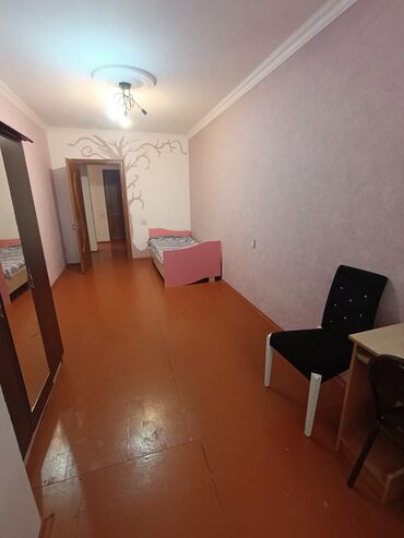 Uzunmüddətli kirayə mənzillər: Yeni Yasamal 77 son dayanacaginda 105kv.m 20/5 mertebesi 4 otagli — 8