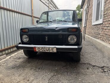 балон нива: ВАЗ (ЛАДА) 4x4 Niva: 2002 г., 1.7 л, Механика, Бензин, Кроссовер