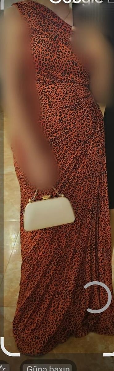 xonca bezemek: Turuncu qara leopard naxışlı uzun ziyafət geyimi - Model: bir — 2