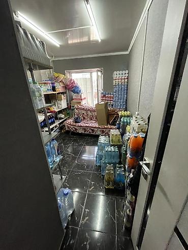 офис аренды: Продажа магазинов В жилом доме, 84 м², Свежий ремонт, Отдельный вход, 1 этаж — 4