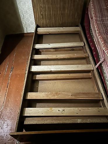 Çarpayılar: Taxta tək nəfərlik çarpayı karkası - Material: təbii taxta lamellər — 1
