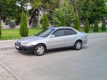 Honda: Honda Accord: 2002 г., 2 л, Автомат, Бензин, Седан