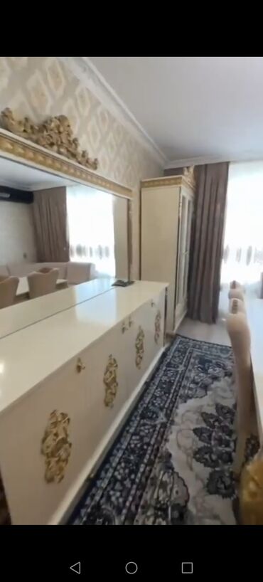 Uzunmüddətli kirayə mənzillər: Nərmanov metrosu yaxinliqi .Təbriz küç (2-3 deyqa piyada)4/2 mərtəbəsi — 11