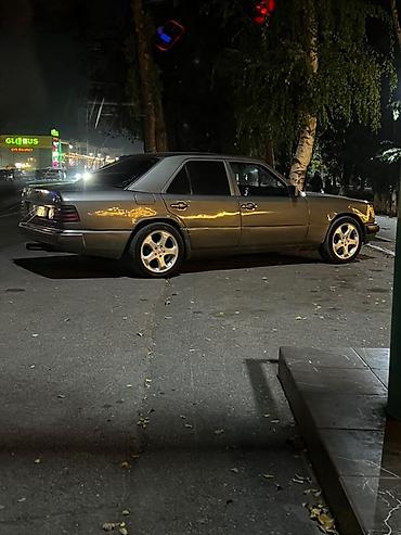 mercedes e500: Mercedes-Benz W124: 1992 г., 2.3 л, Механика, Бензин, Седан — 6