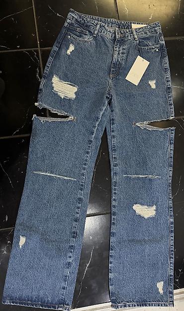 baletanke devojcice: ZARA nove sa etiketom
Velicina M
Plaćene 5.000
Prodajem ih za 2.000 — 1