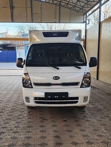 Kia: Kia BONGO: 2019 г., 2.5 л, Автомат, Дизель, Фургон — 3
