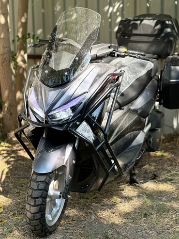 мато: Классический мотоцикл Yamaha, 180 куб. см, Бензин, Взрослый, Новый, В рассрочку