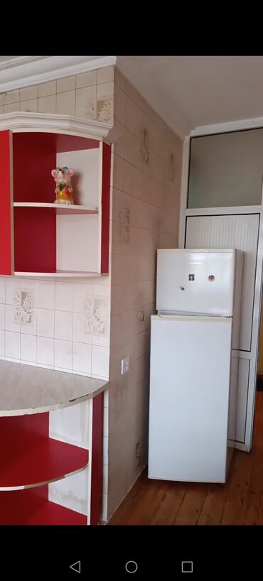 Uzunmüddətli kirayə mənzillər: Memar .Əcəmi .metrosu (2-3 deyqa piyada)Cavadxan küç .54 saylı — 9