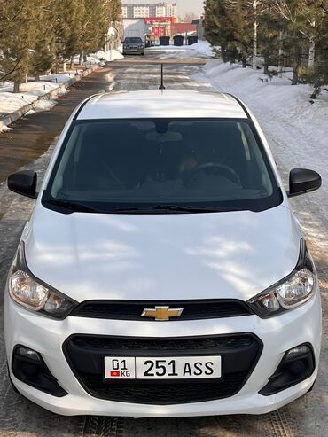 Chevrolet: Chevrolet Spark: 2017 г., 1 л, Вариатор, Бензин, Хэтчбэк