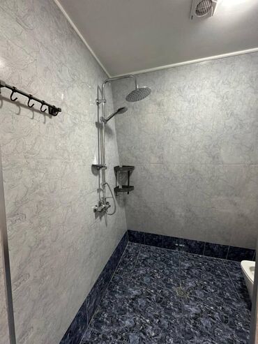 Günlük kirayə evlər: 100 kv. m, 4 otaqlı, Qaz, Kanalizasiya, Kombi — 13