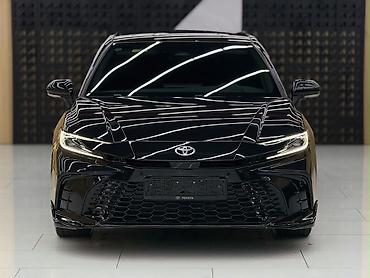 bmv m 5: Toyota Camry: 2025 г., 2 л, Автомат, Гибрид, Седан — 2