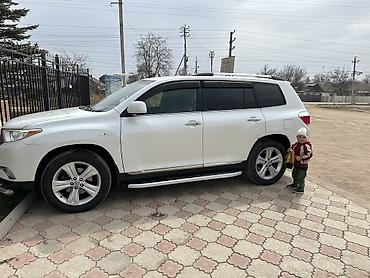 Toyota: Toyota Highlander: 2011 г., 3.5 л, Автомат, Бензин, Кроссовер — 3