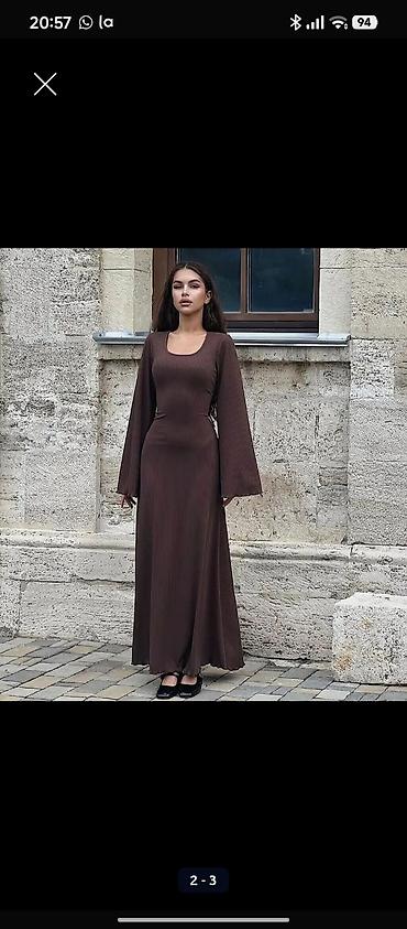 tikilme paltar modelleri instagram: Qahvəyi rəngli maxi don - Model: Uzun, bədənə oturan siluet - Parça — 2