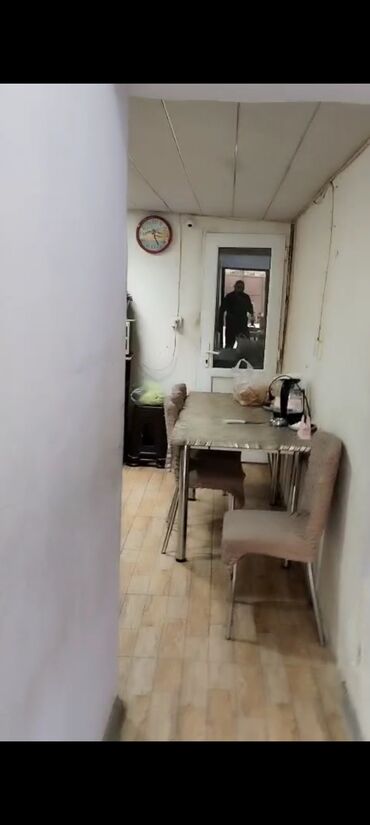 Həyət evləri və villaların satışı: Bakıxanov qəs. 3 otaqlı, 100 kv. m, Orta təmir — 15