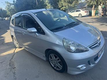Продажа авто: Honda Jazz: 2008 г., 1.5 л, Автомат, Бензин, Хэтчбэк — 4