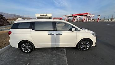 Kia: Kia Carnival: 2017 г., 2.2 л, Автомат, Дизель, Минивэн — 4