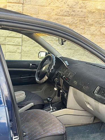 passat variant: Volkswagen Golf: 1998 г., 1.6 л, Автомат, Бензин, Хэтчбэк — 5