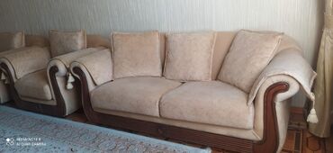 Divanlar: Divan, İşlənmiş, Açılan