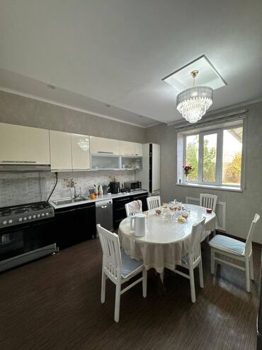 продаю дом полицейский городок: Дом, 180 м², 5 комнат, Агентство недвижимости, Евроремонт