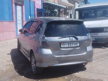 люк машина: Honda Fit: 2003 г., Автомат, Бензин, Хэтчбэк — 3