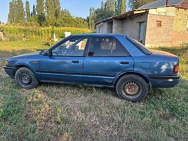 Унаа: Mazda 323: 1990 г., Седан — 4