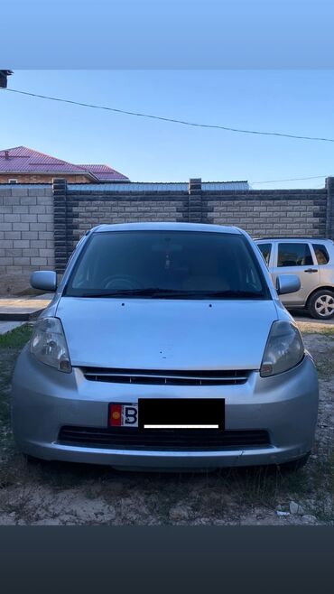 продаю камри: Toyota Passo: 2004 г., 0.9 л, Автомат, Бензин, Хэтчбэк