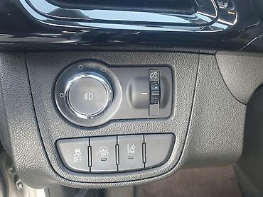 Chevrolet: Chevrolet Spark: 2017 г., 1 л, Автомат, Бензин, Хэтчбэк — 4